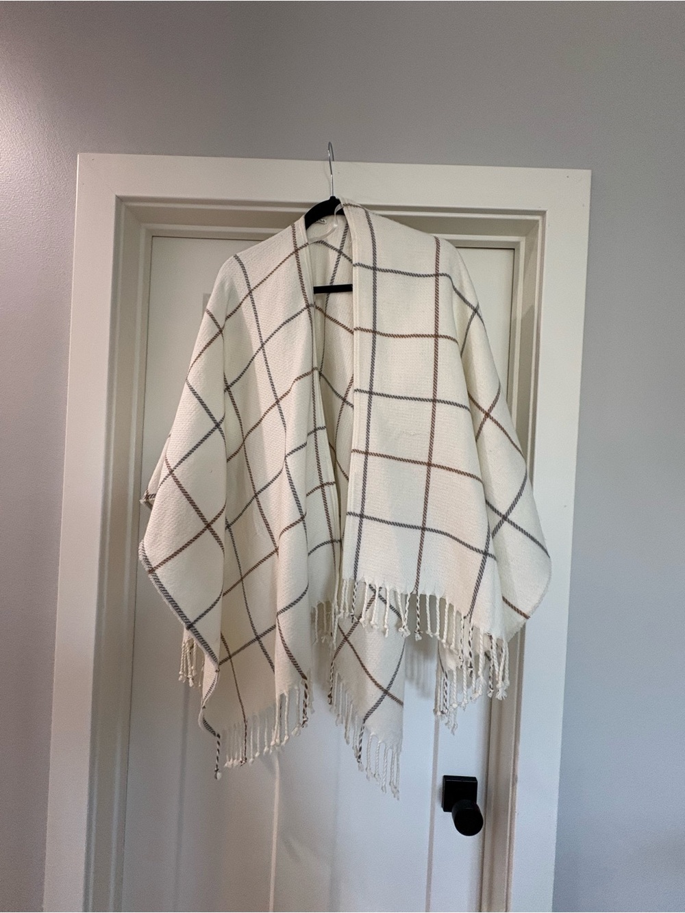 Abercrombie & Fitch Cream Windowpane Fringe Shawl with Brown and Gray Lines